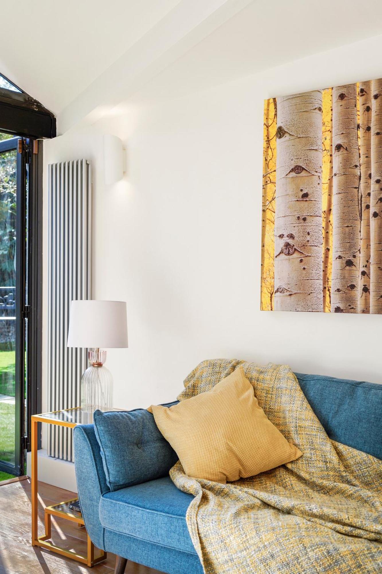 3 Bedroom Mews Home - Clapham Common - Free Private Parking - Sleeps 5 - Newly Refurbished - Sweetpea & Pillow Properties Londen Buitenkant foto